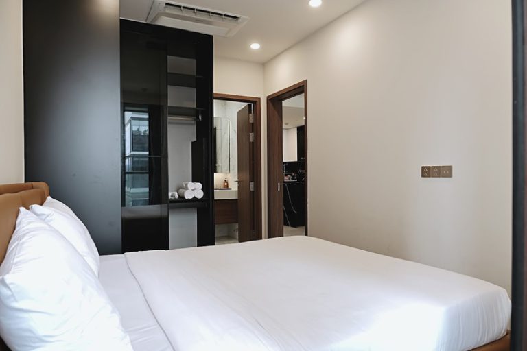 Phòng ngủ 1 tại căn hộ The Galleria Metropole