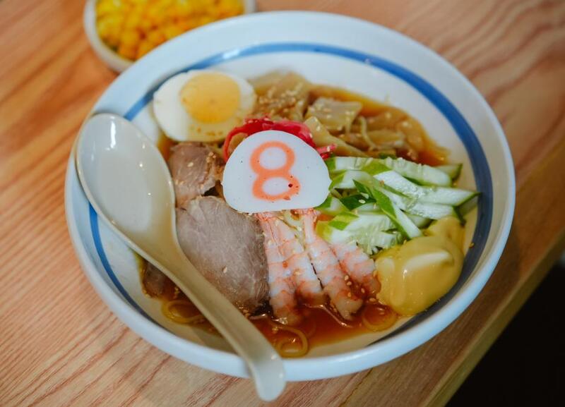 Bát mì ramen hấp dẫn ở Hachiban Ramen