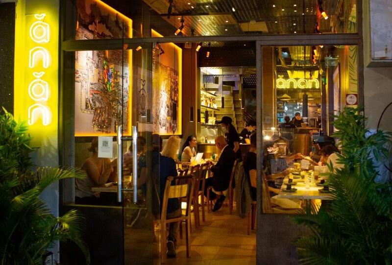Nhà hàng Michelin trong khung cảnh đơn sơ, gần gũi giữa lòng Sài Gòn