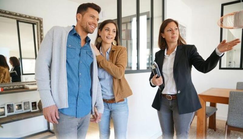 Môi giới là phương tiện thịnh hành hiện tại