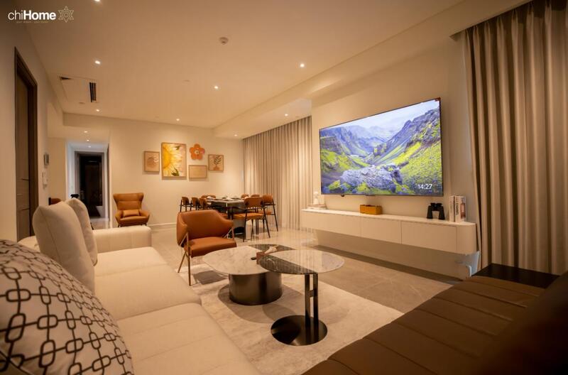 The Opera Residence được thiết kế sang trọng và đầy ấm áp