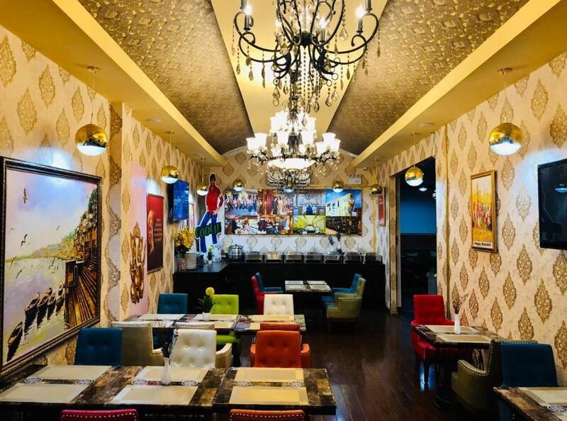 Nhà hàng Ấn Độ Benaras Bistro