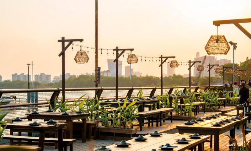 Nhà hàng Boat House