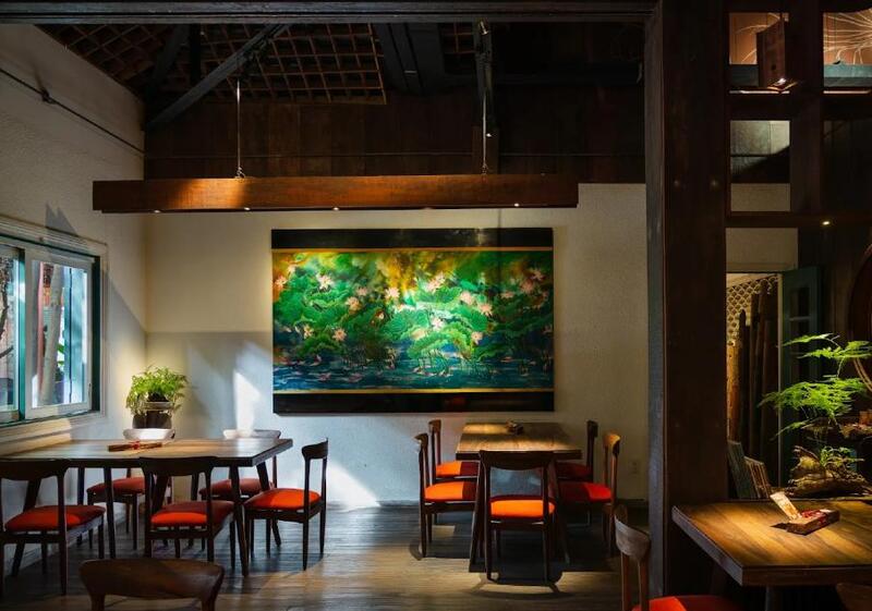 Nhà hàng chay Hum Dining