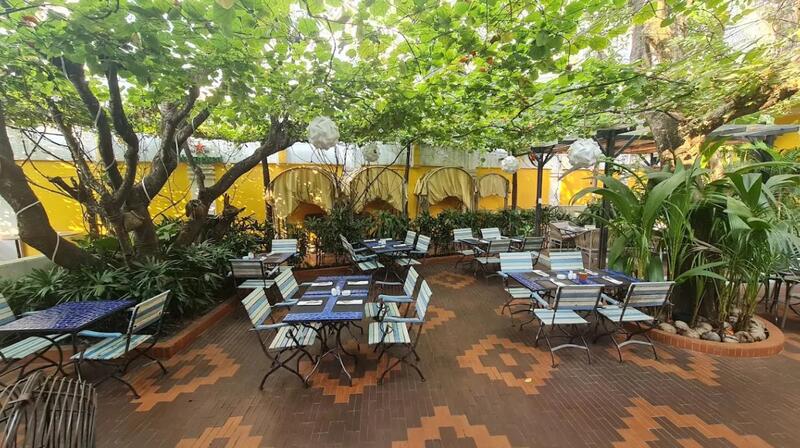 Nhà hàng chuyên các món Ý - Pendolasco 