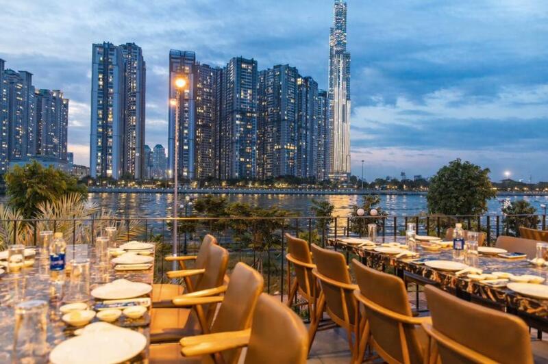 Nhà hàng Sông - Seafood & Grill