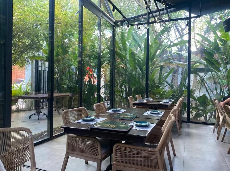 Quán Gánh chuyên các món hải sản tươi ngon